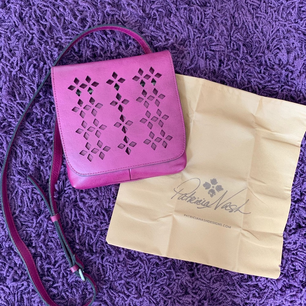 🍇Patricia Nash Crossbody🍇